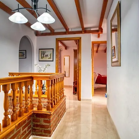 Bed & Breakfast Casa Torres Iznate