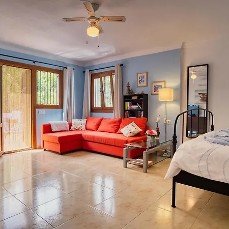 Nocleg ze śniadaniem Casa Torres 4*